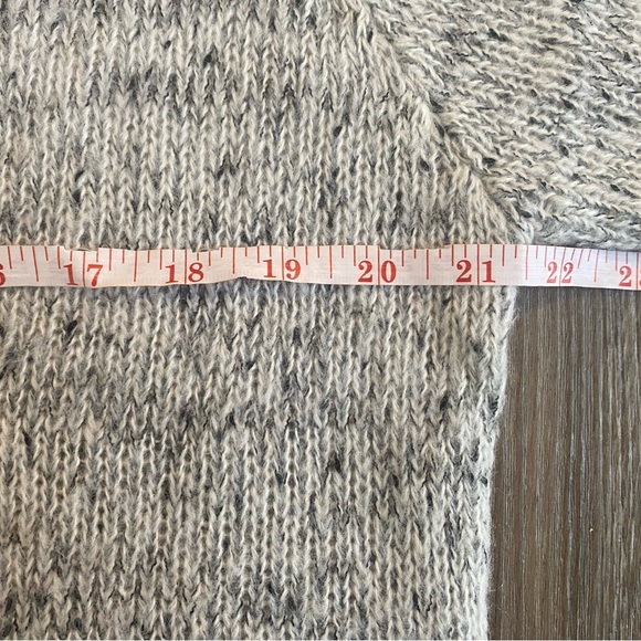 Winding River / woman’s/ XL/ v neck sweter - Picture 5 of 13